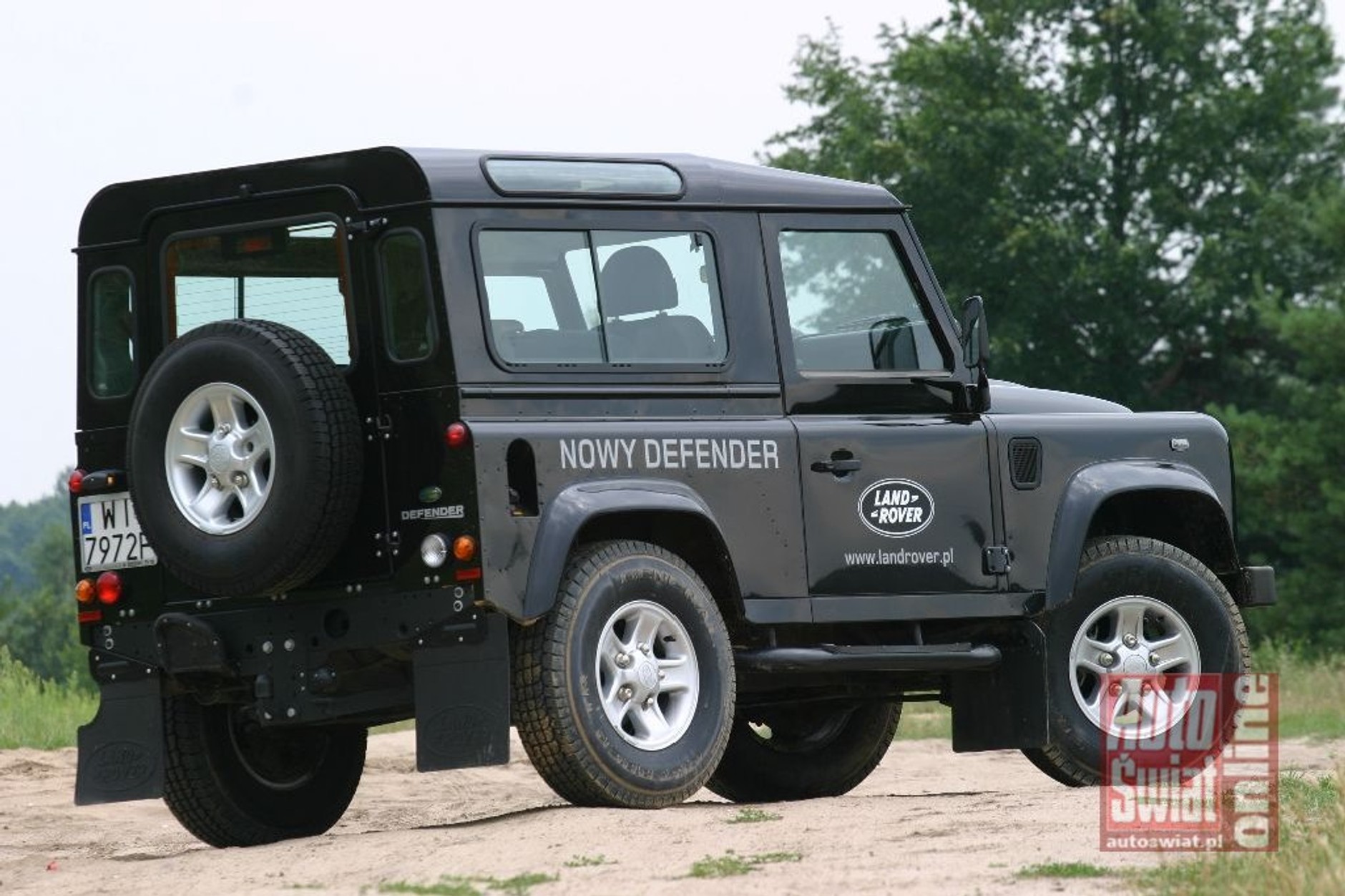 Land Rover Defender