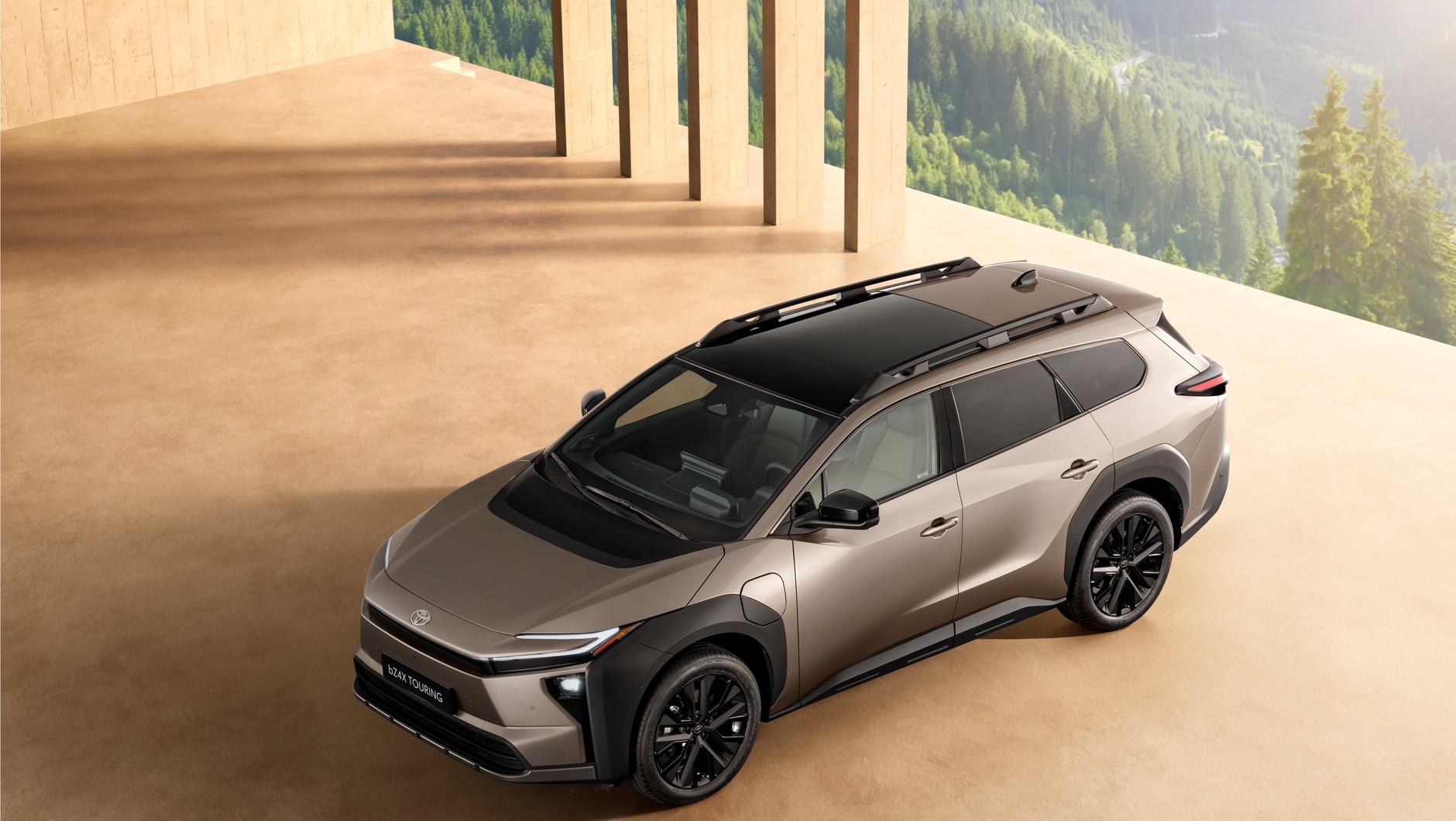 Toyota bZ4X Touring 2025