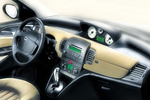 Lancia Ypsilon już w sprzedaży