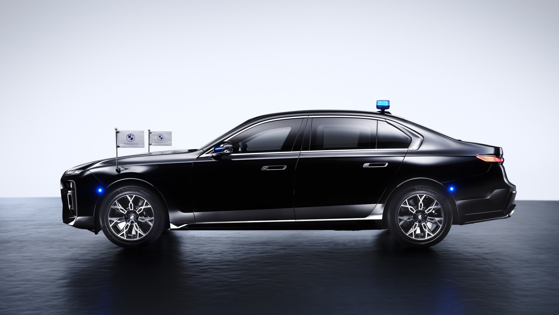 BMW serii 7 Protection - zdj. ilustracyjne