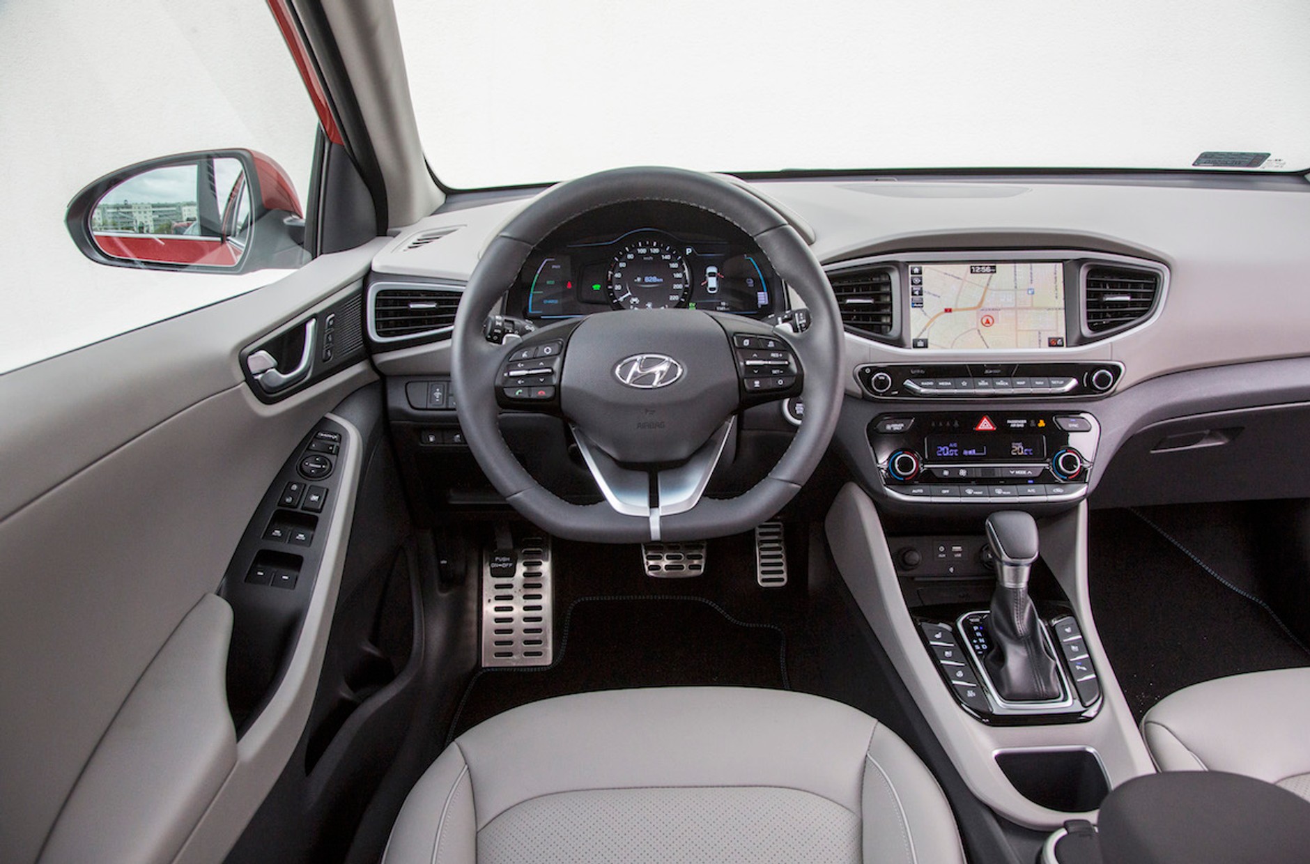 Hyundai Ioniq Plug-in