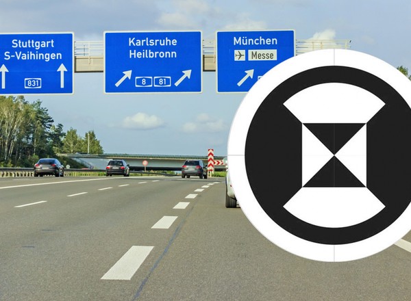 Tajemnicze "klepsydry" na niemieckich autostradach. Wyjaśniamy, co oznaczają