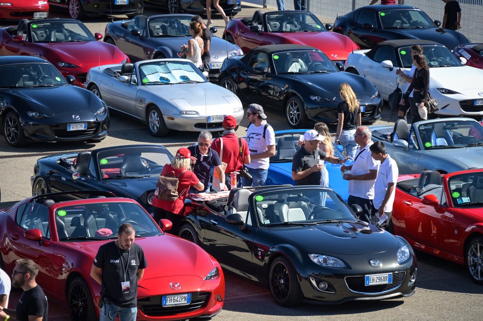 Mazda MX-5