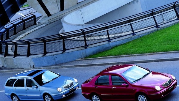 Niedocenione: Lancia Lybra - limuzyna za 11 tys. zł