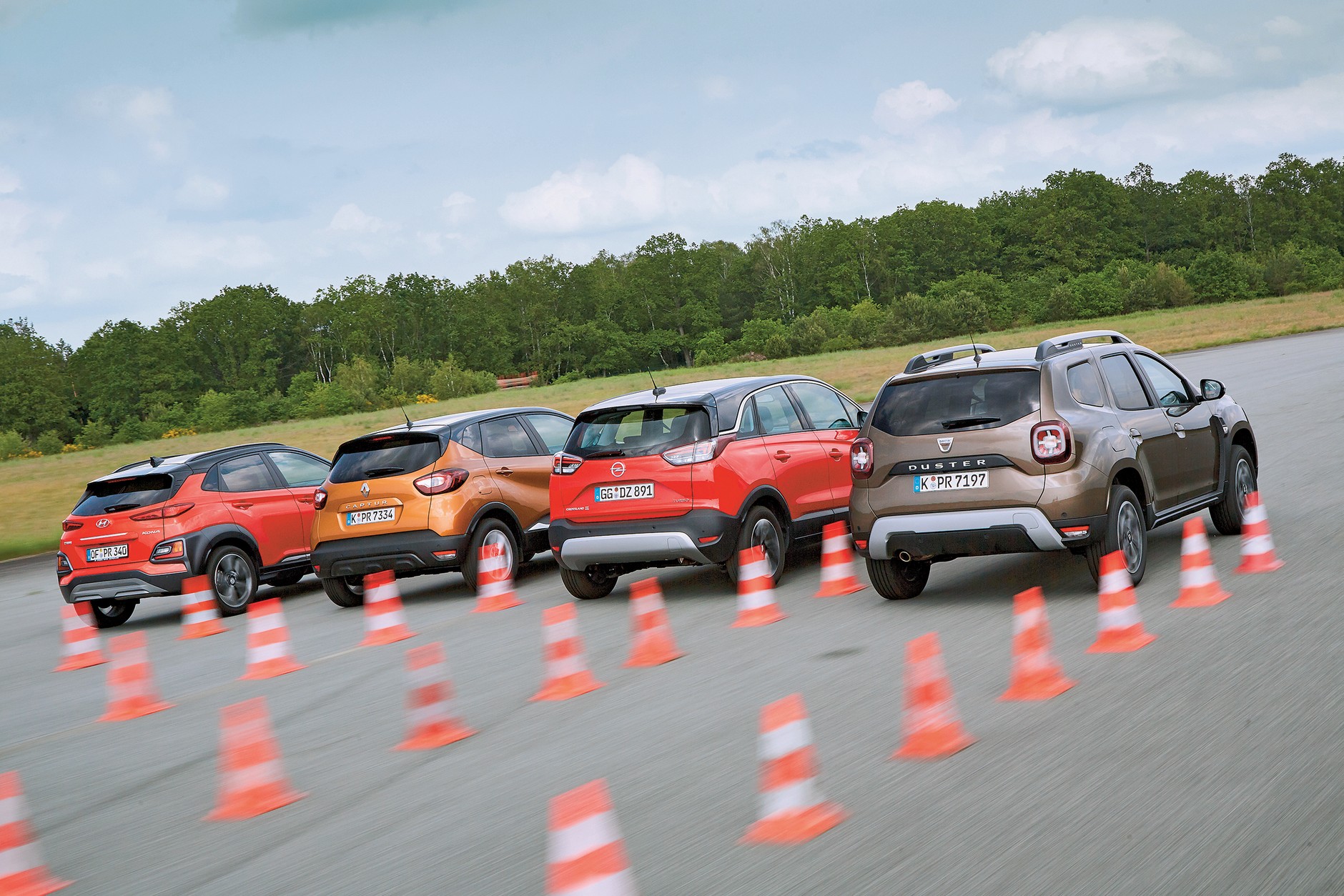 To nie jest łatwy wybór. Każdy z crossoverów ma swoje wady i zalety