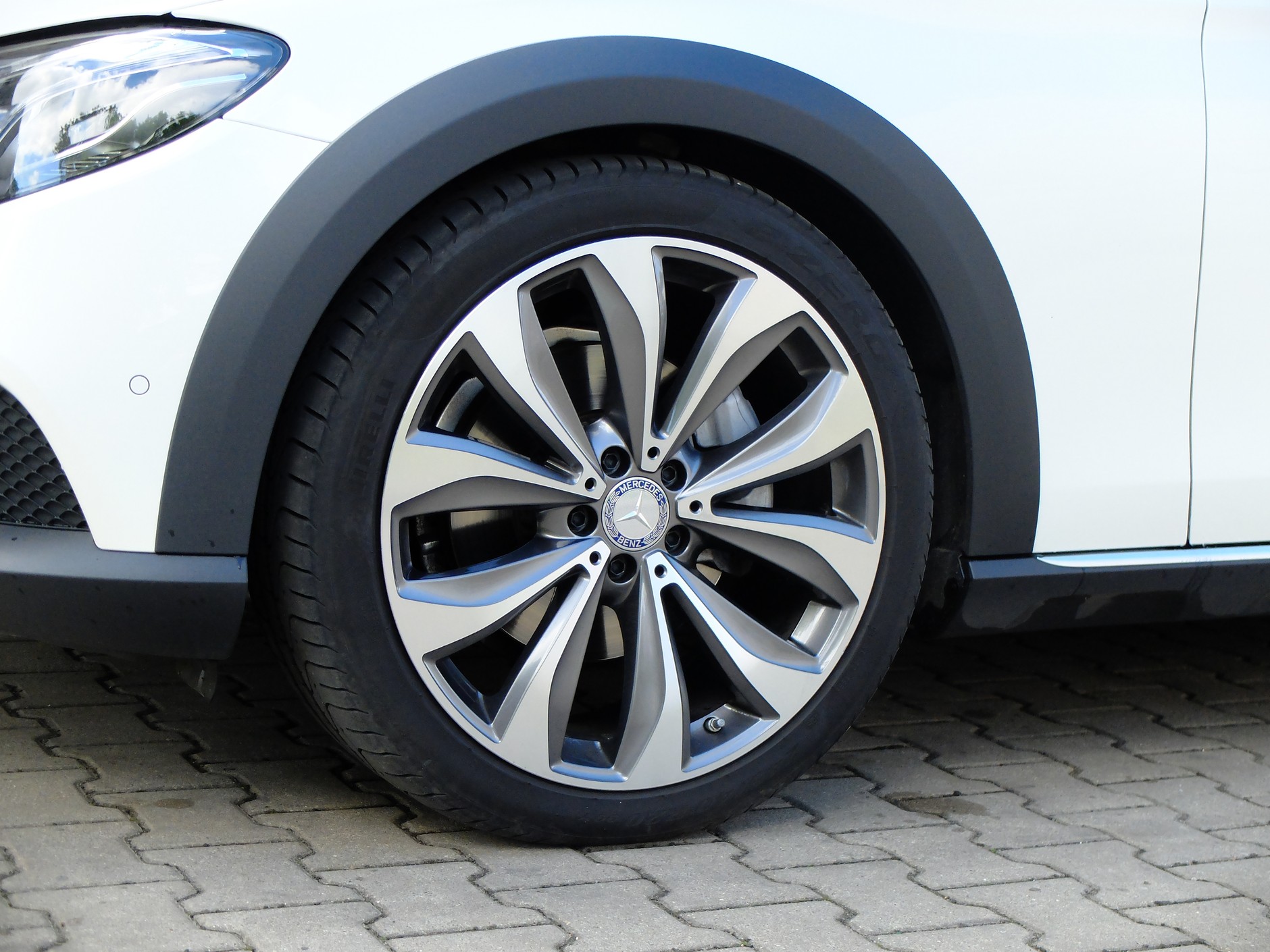 Mercedes E All-Terrain