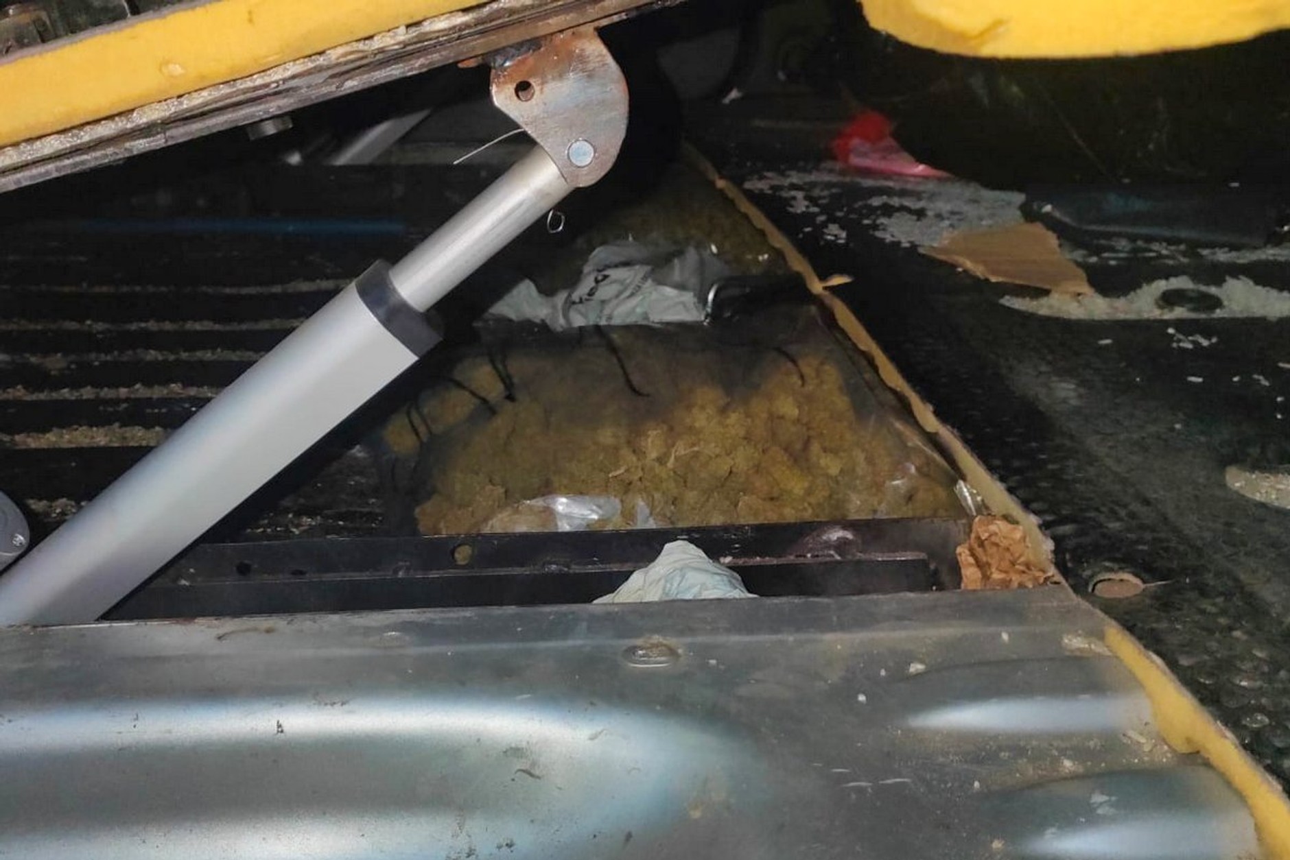 Policjanci z Bydgoszczy zabezpieczyli ponad 150 kg narkotyków u 32-latka