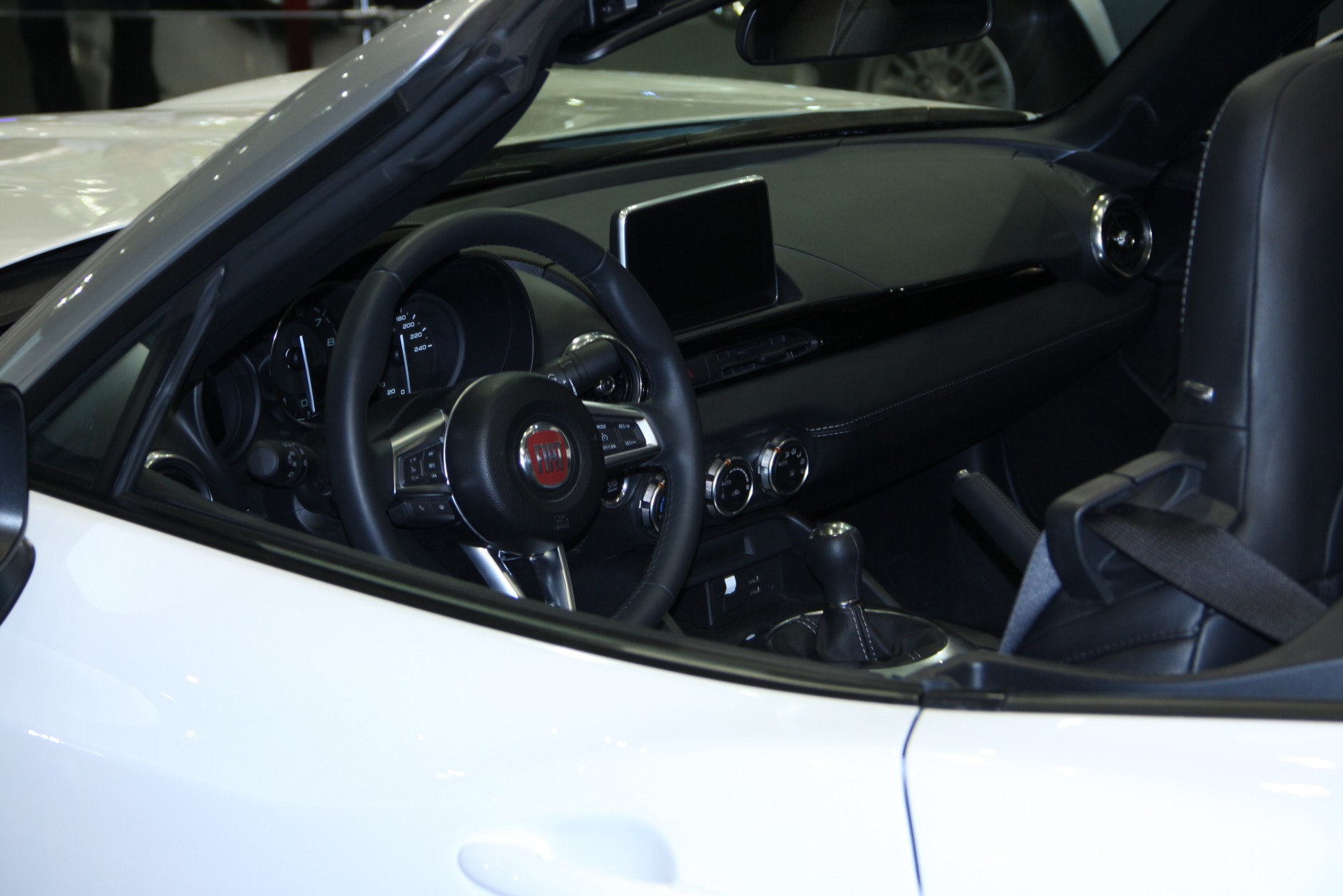 Fiat 124 Spider (Poznań 2016)