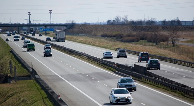 Płatna autostrada A2 do remontu. Kierowcy muszą się liczyć z utrudnieniami