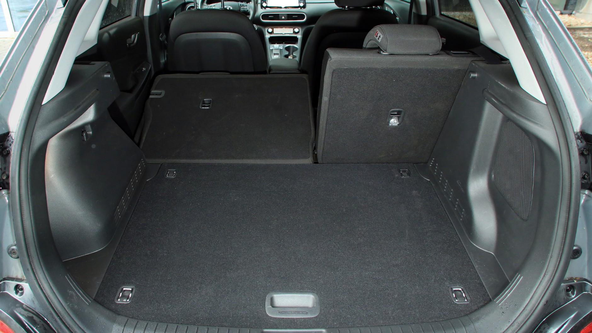 Hyundai Kona Electric kontra Nissan Leaf