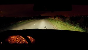 Lampy twojego auta słabo świecą? Tak możesz je poprawić