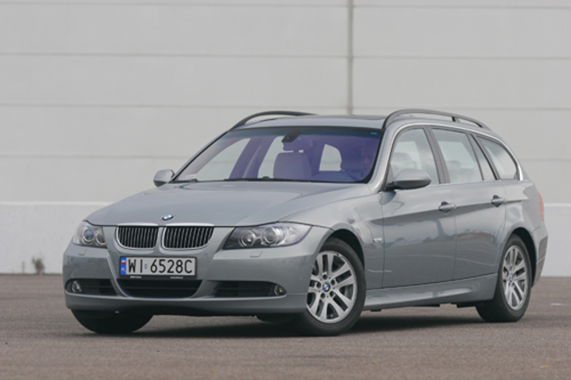 BMW 325i Touring - Nie tylko praktyczny