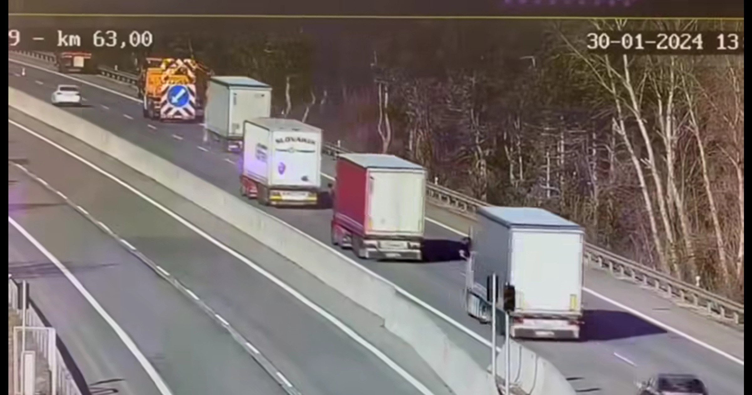 Wypadek ciężarówki na słowackiej autostradzie