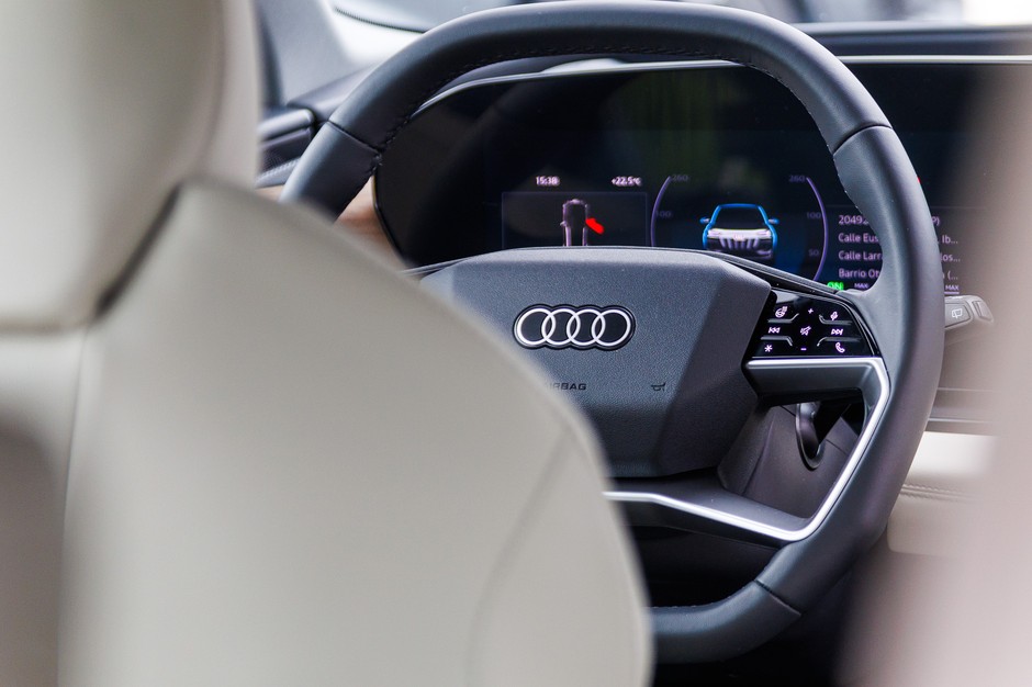 Audi Q6 e-tron