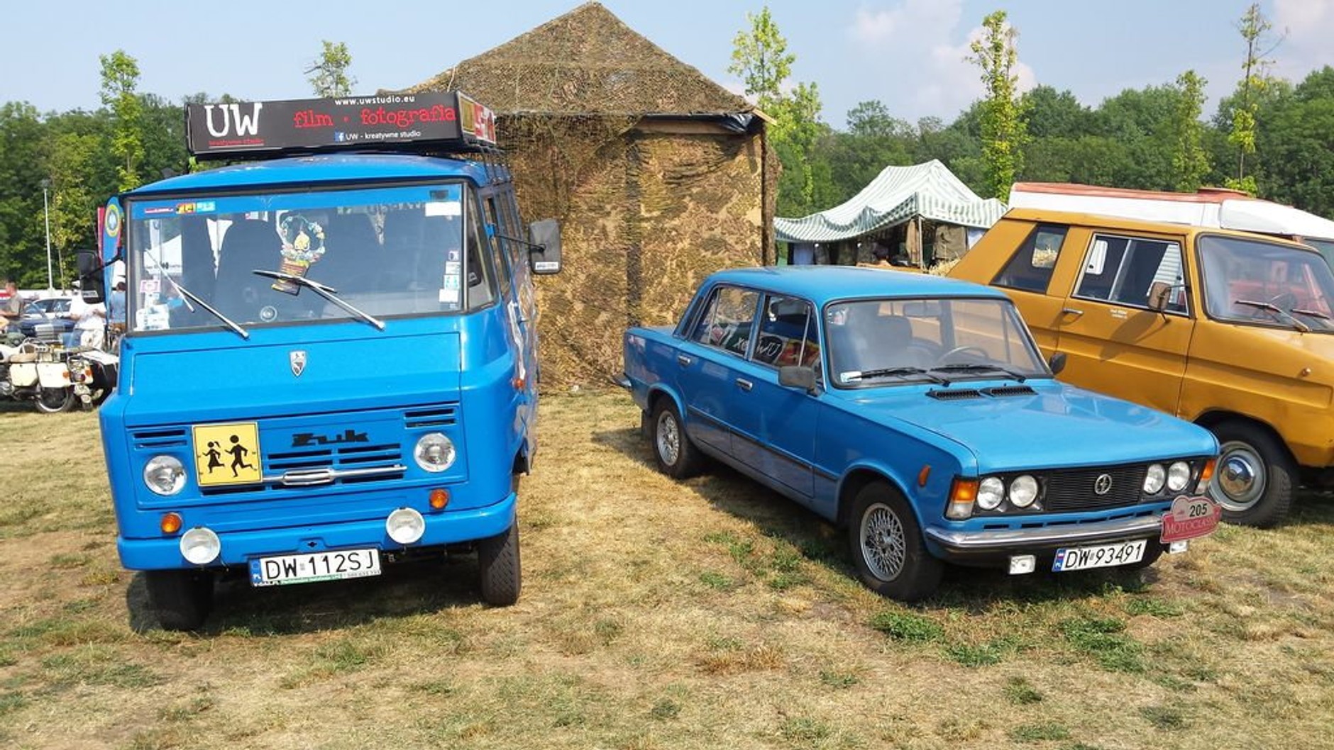 MotoClassic 2015: auta z PRL-u w zamku Topacz (galeria)