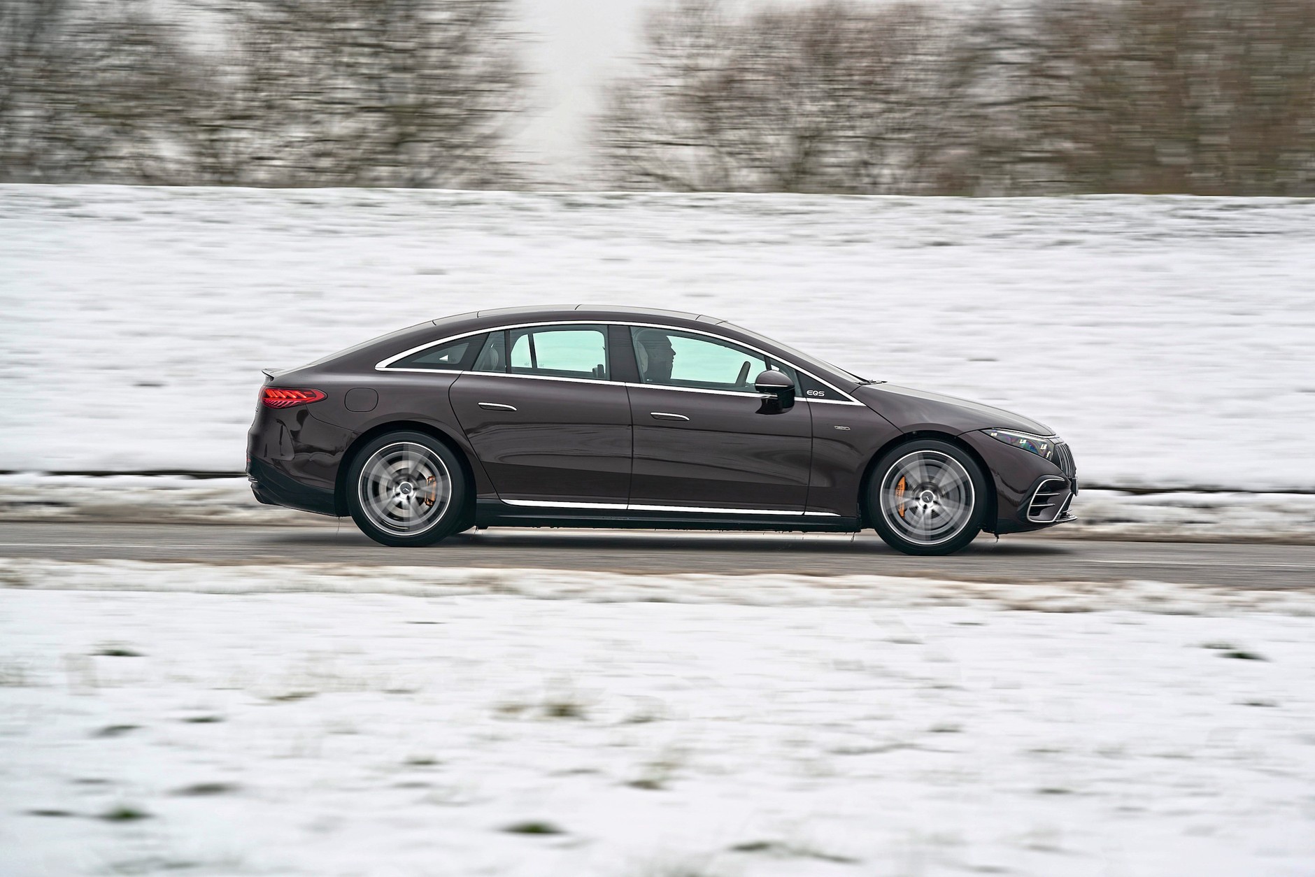 BMW i7 kontra Mercedes EQS