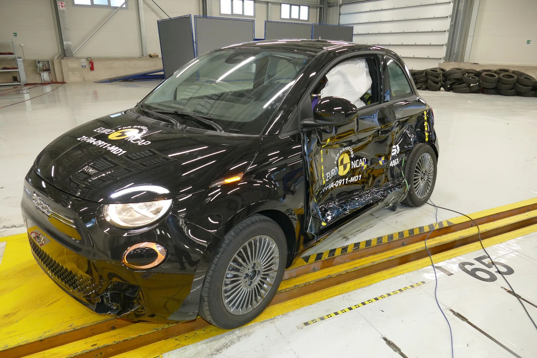 Test zderzeniowy Euro NCAP Fiata 500