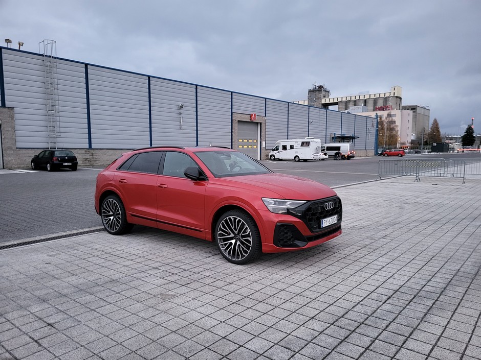 Audi SQ8