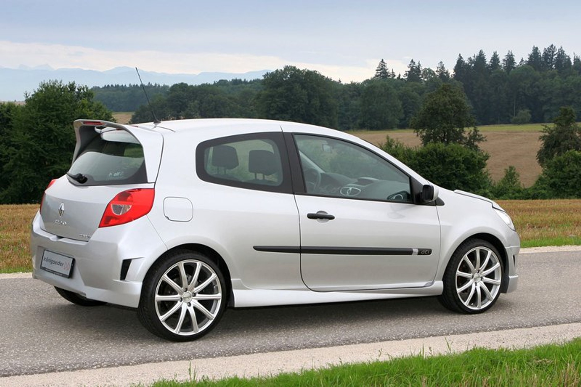 Koenigseder przygotował zestaw dla Renault Clio C