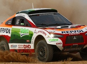 Piaskołaz Mitsubishi już na trasie