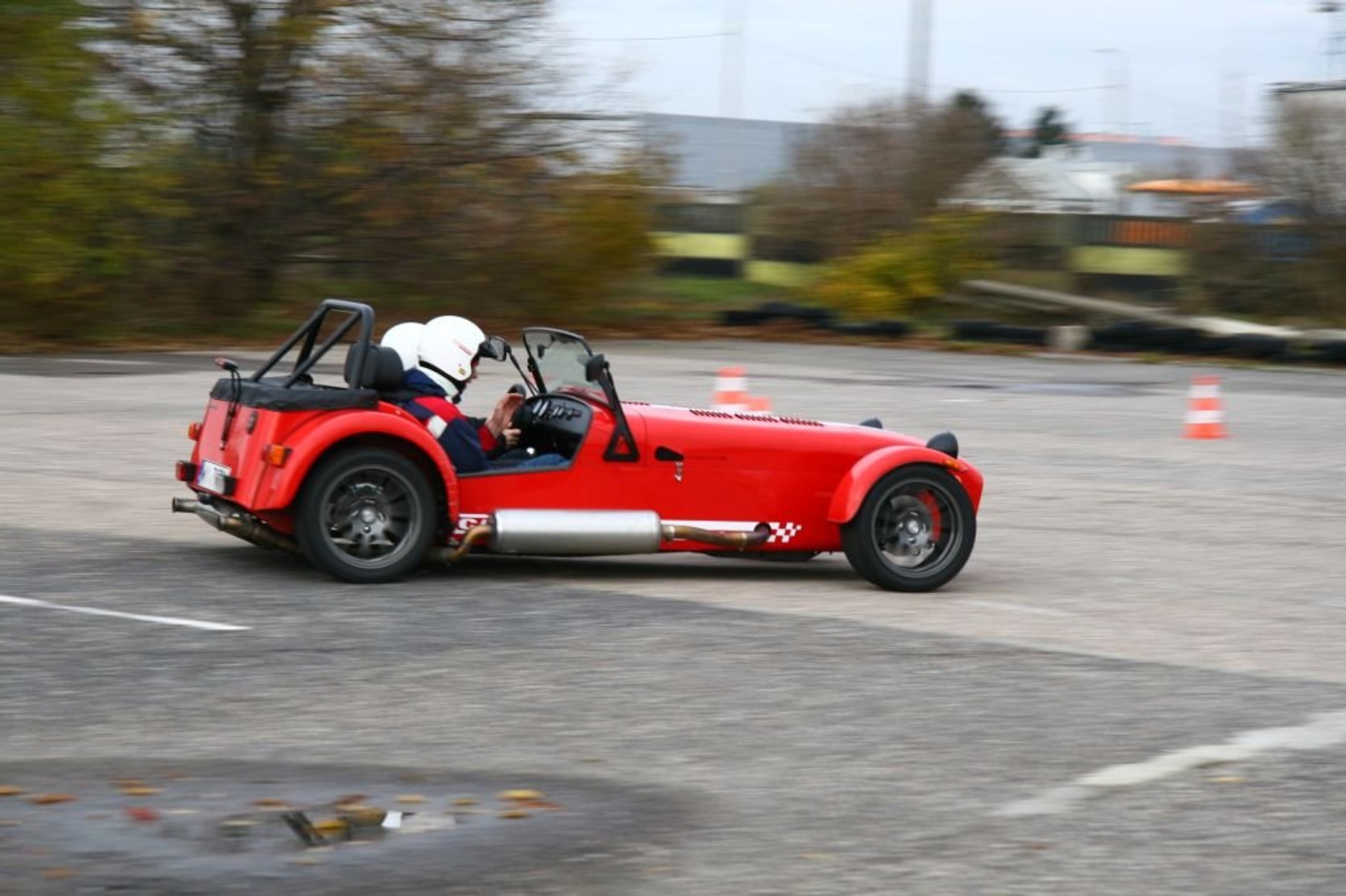Caterham - Fotorelacja z polskiej prezentacji kultowego sportowca