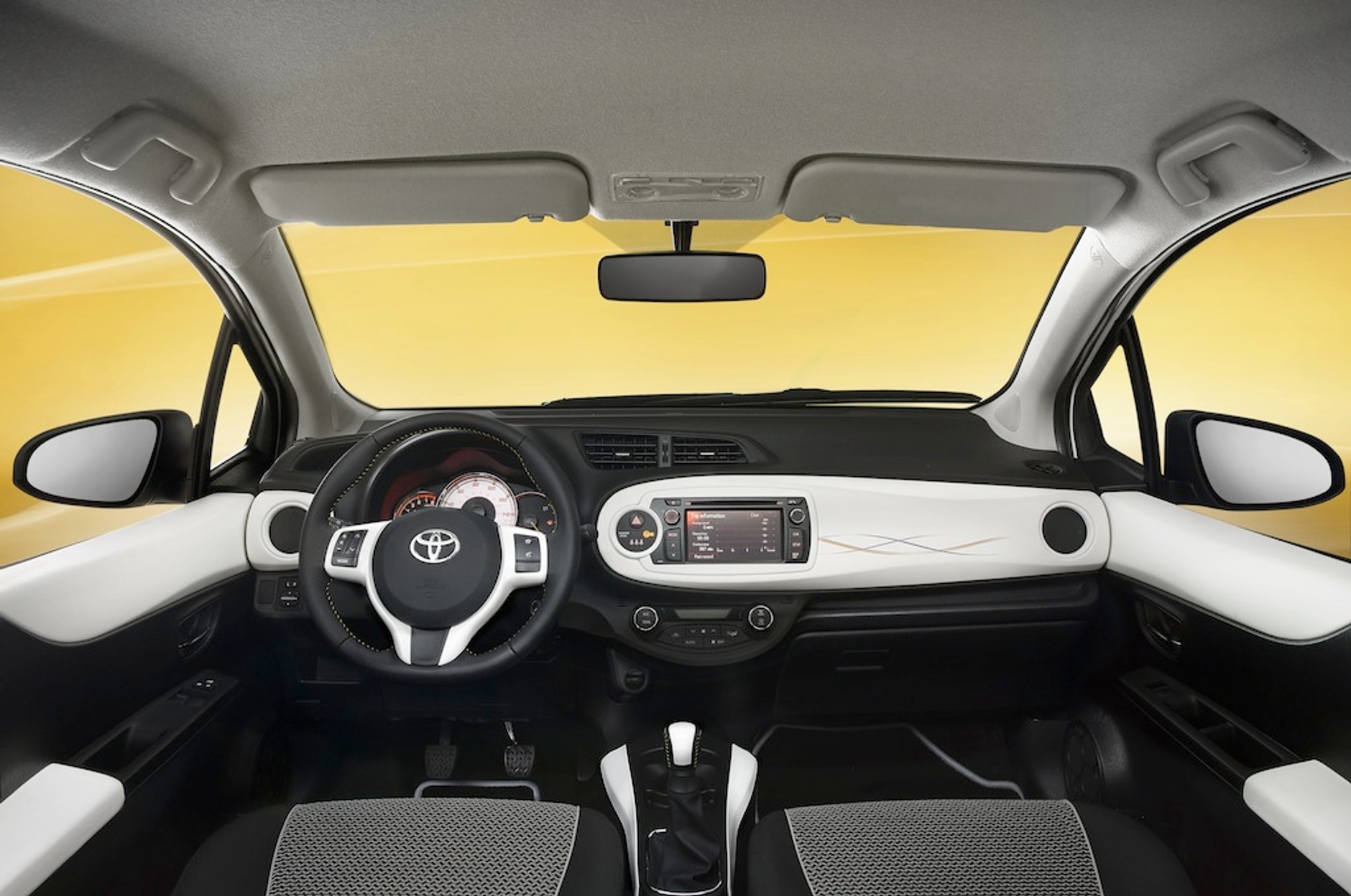 Paryż 2012: Toyota Yaris Trend