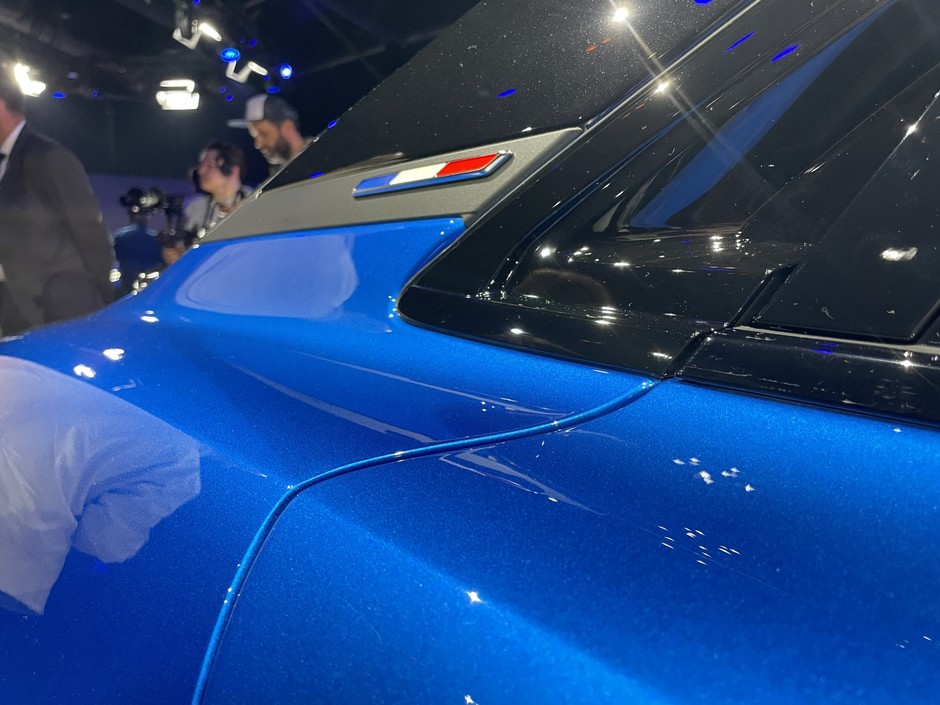 Alpine A390