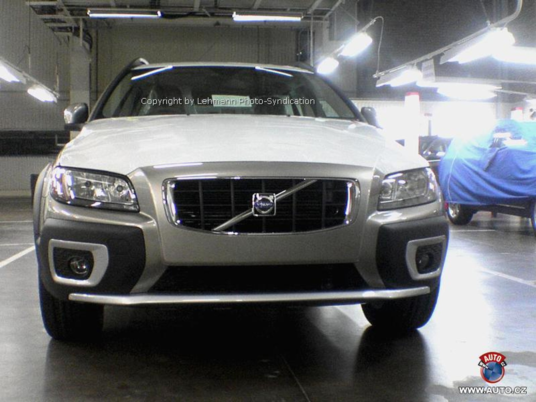 Zdjęcia szpiegowskie: nowe Volvo XC70 już bez maskowania