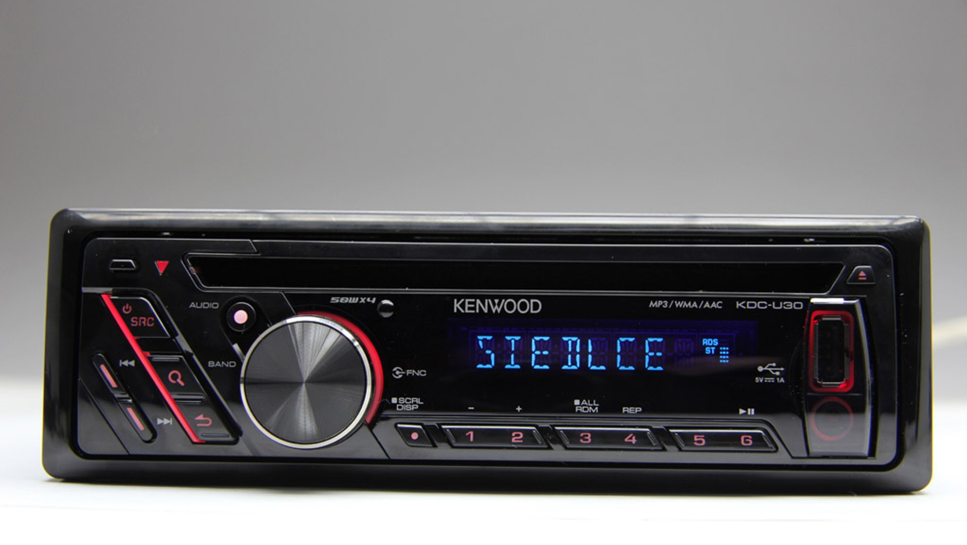 Clarion kontra Sony i Kenwood: brzmienie to nie wszystko