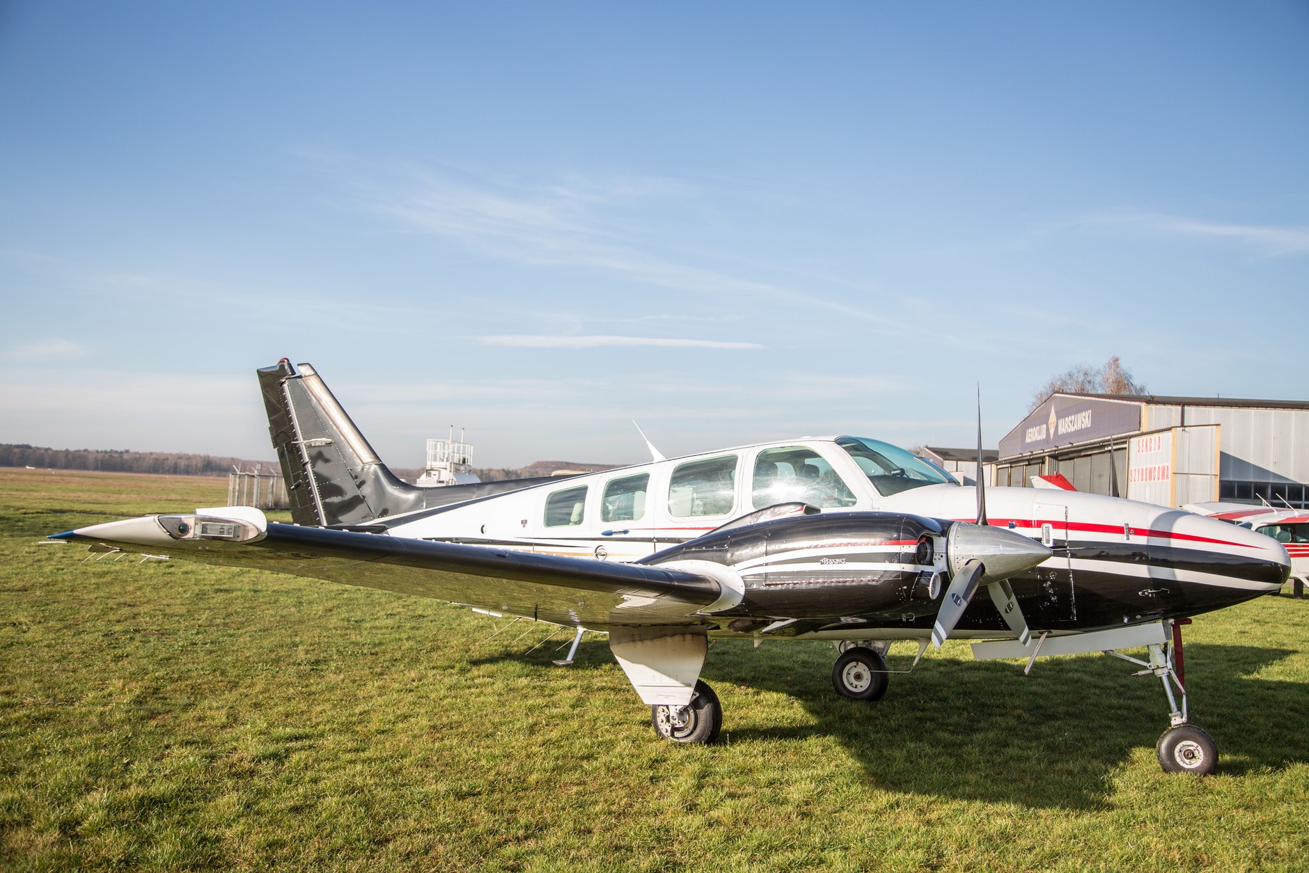 Samolot ekipy poszukującej skradzionych aut