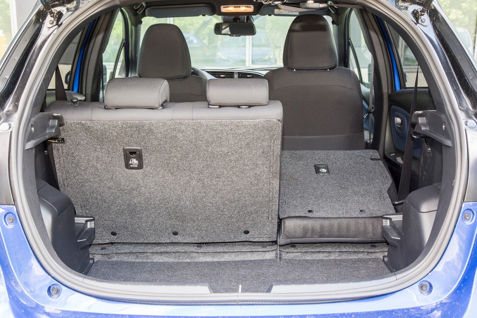 Toyota Yaris Hybrid Selection