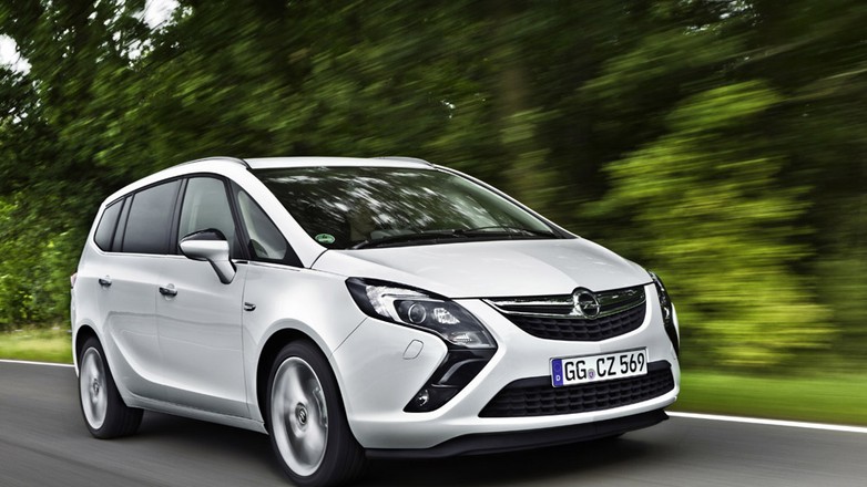 Opel Zafira: limuzyna w skórze vana