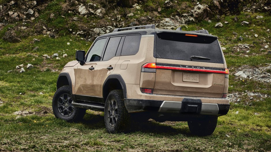 Lexus GX 2023