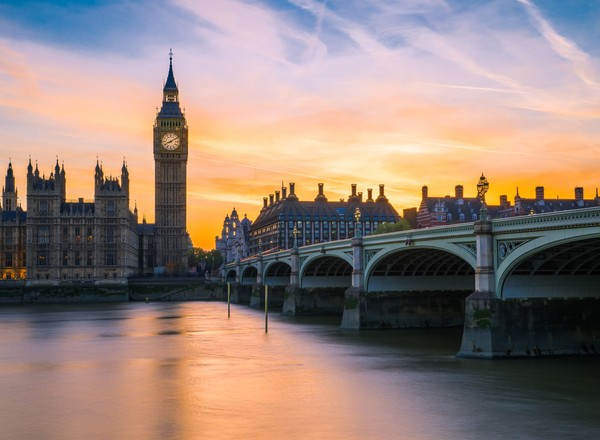 Tak kiepskiego listopada nie było tam od 44 lat! Winny m.in. brexit