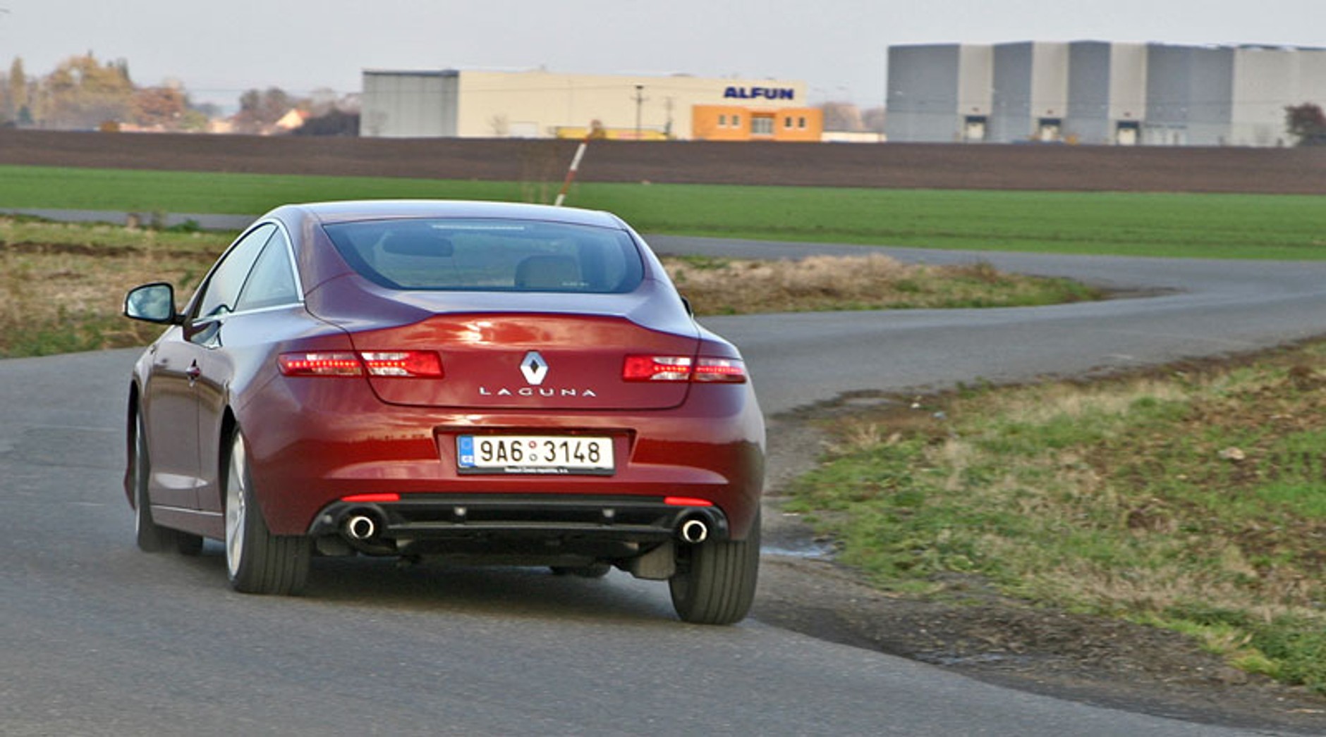 Renault Laguna Coupe V6 3.5 – pierwsze wrażenia