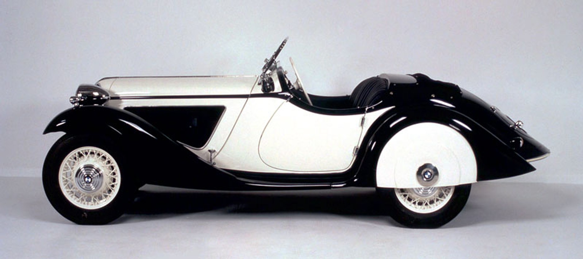 BMW: 75 lat roadsterów