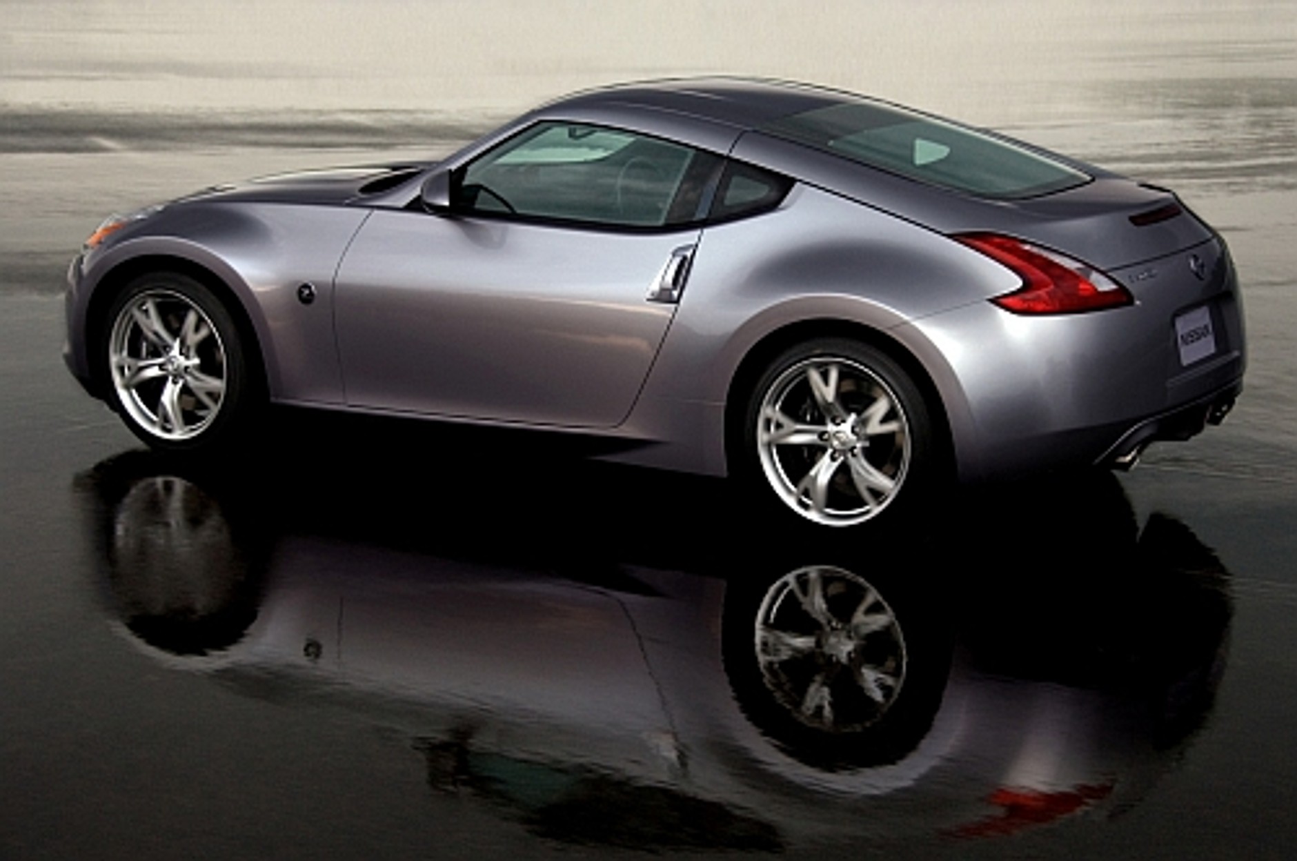 Nissan 370 Z Coupe - Zadebiutuje w najnowszym Need for Speed