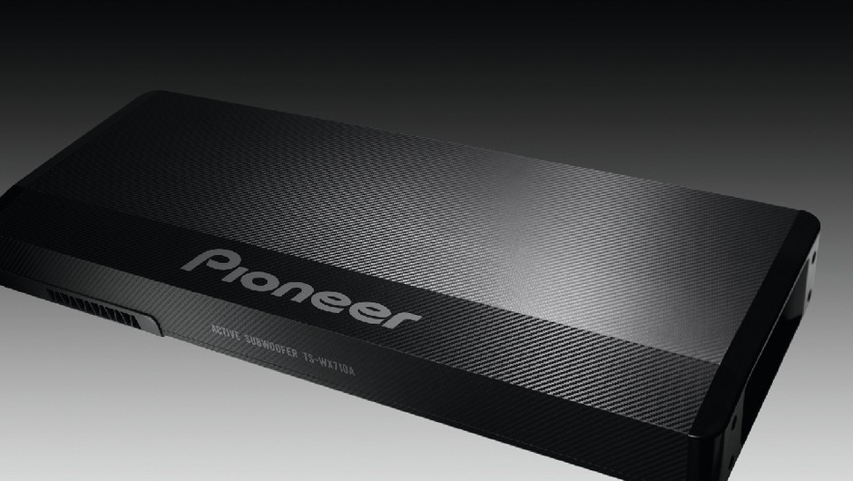 Wysokość konstrukcji to zaledwie 9 cm: Pioneer TS-WX710A