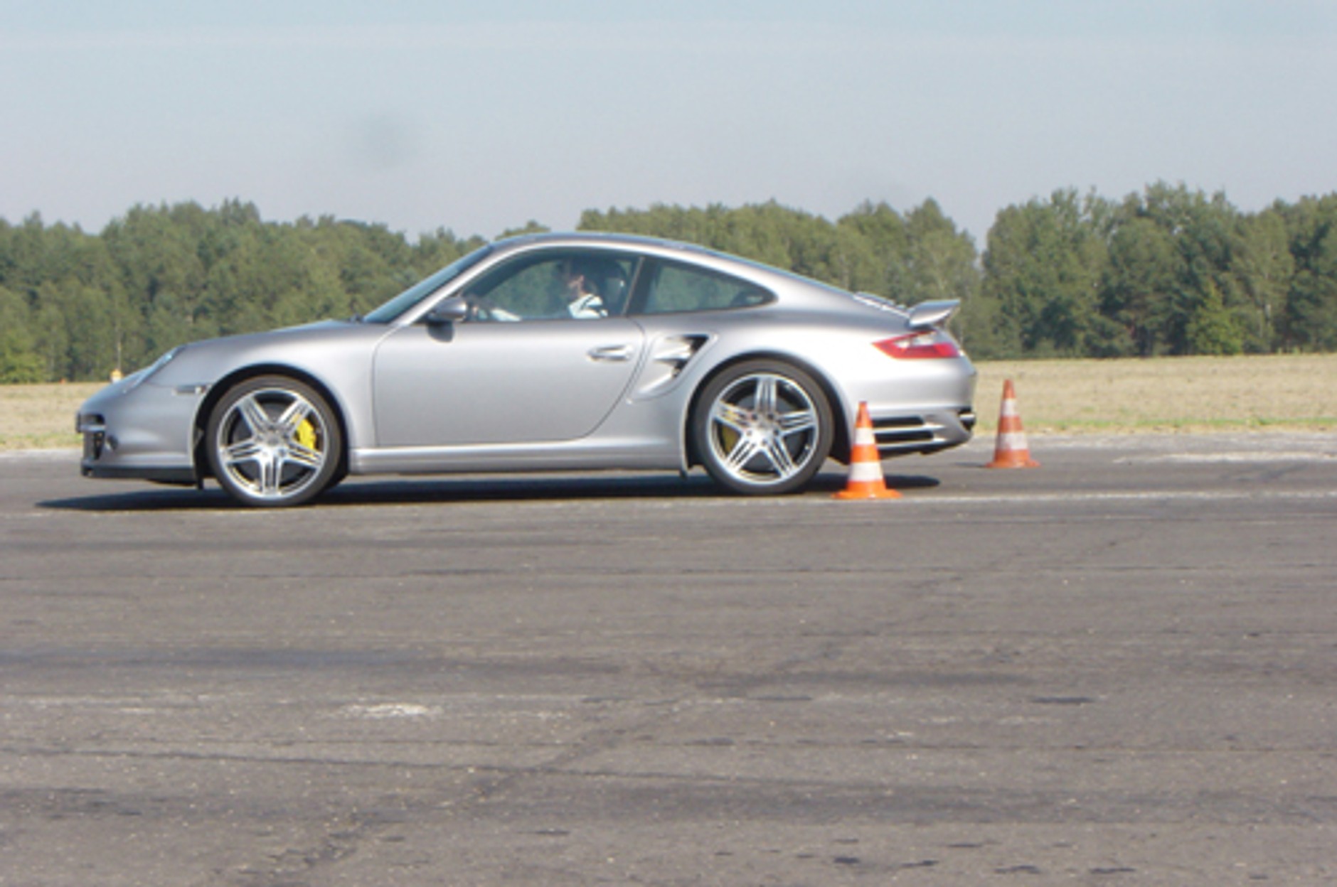 Porsche 911 Turbo - Porsche do jazdy na wprost