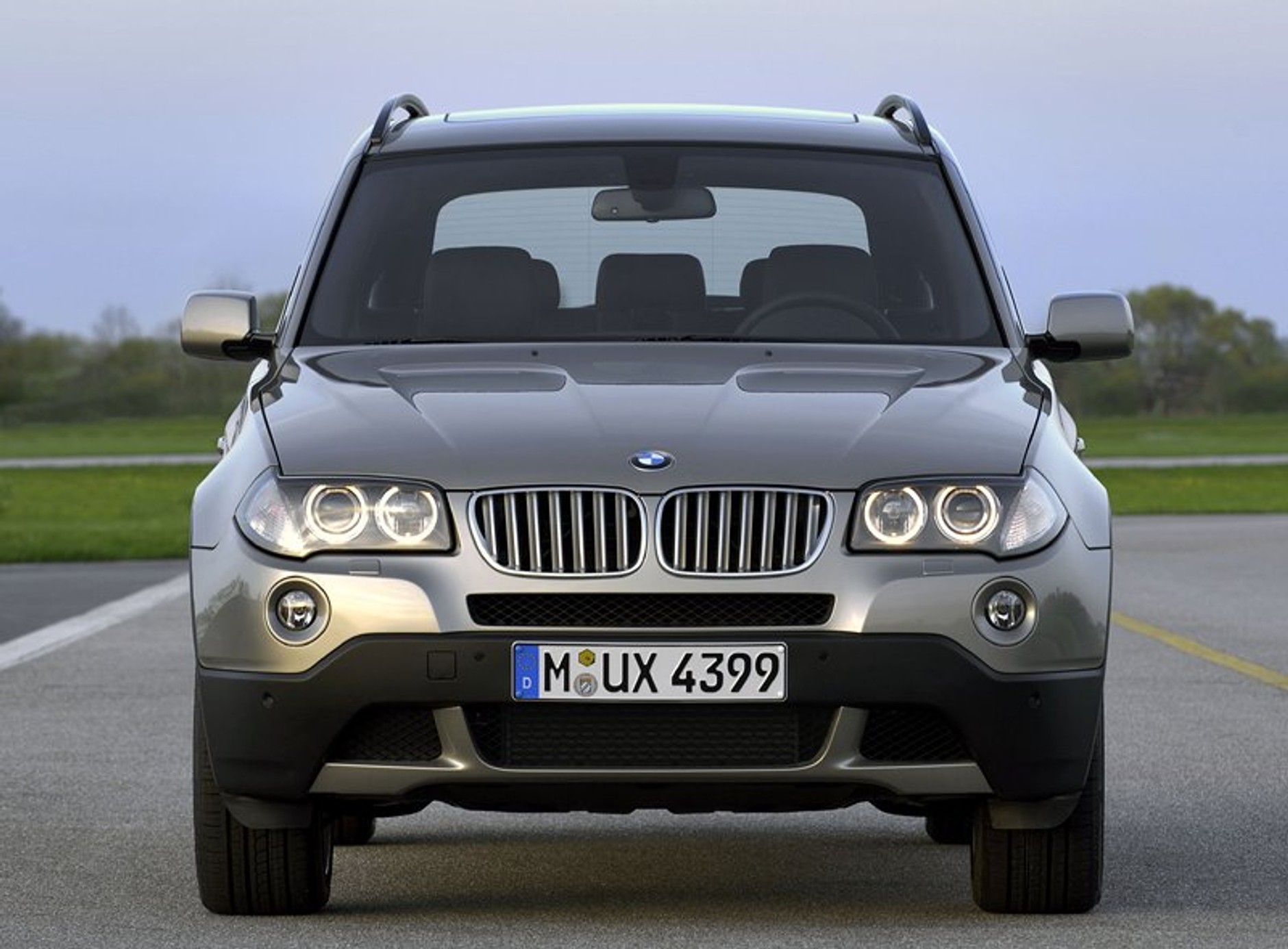 BMW X3 po face liftingu z nowym silnikiem twin turbo