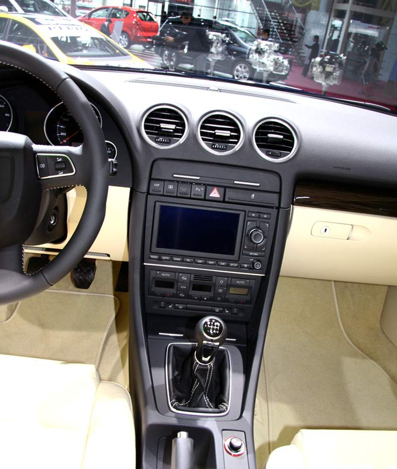 Paryż 2008: Seat Exeo – pierwsze wrażenia