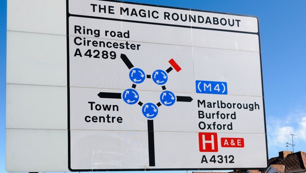 "Magiczne rondo" koszmarem kierowców? Takiego skrzyżowania jeszcze nie widziałeś