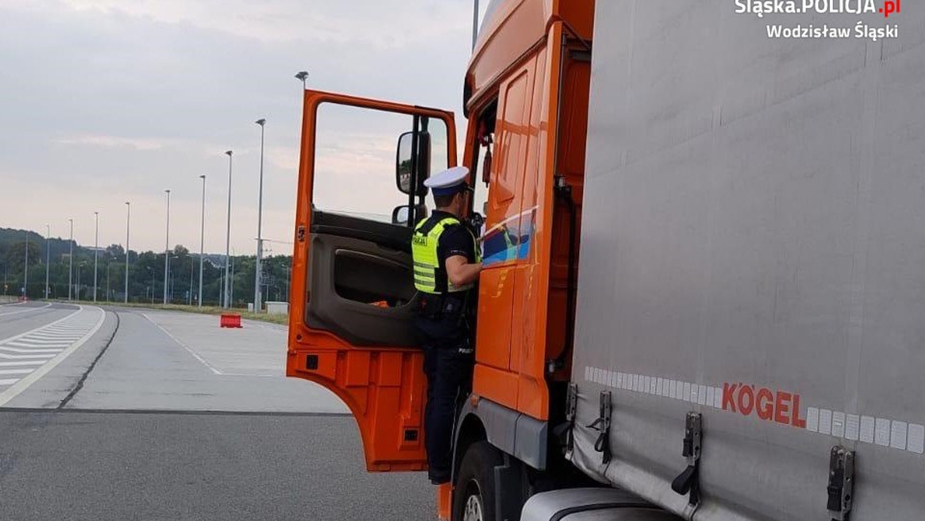 Policjanci przeprowadzili specjalną akcję. Sprawdzali jeden typ aut w całym powiecie