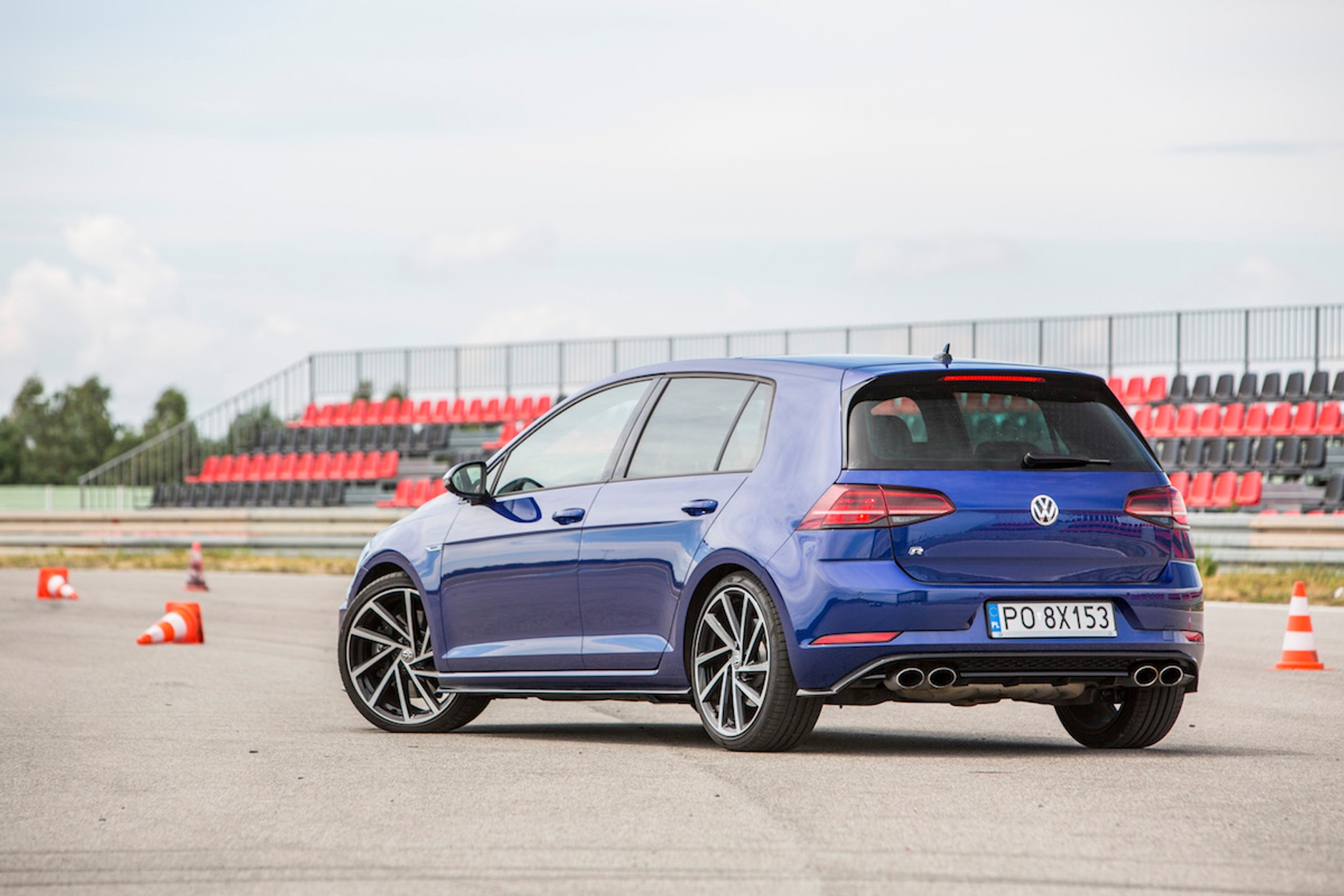 Volkswagen Golf R