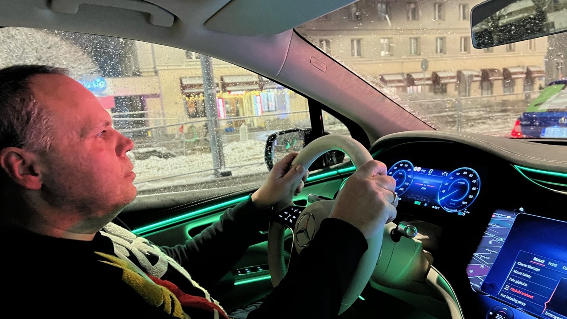 Mercedes EQS SUV