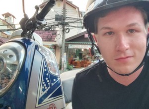 Wynająłem skuter w Tajlandii i dostałem bolesny mandat. To duża nauczka