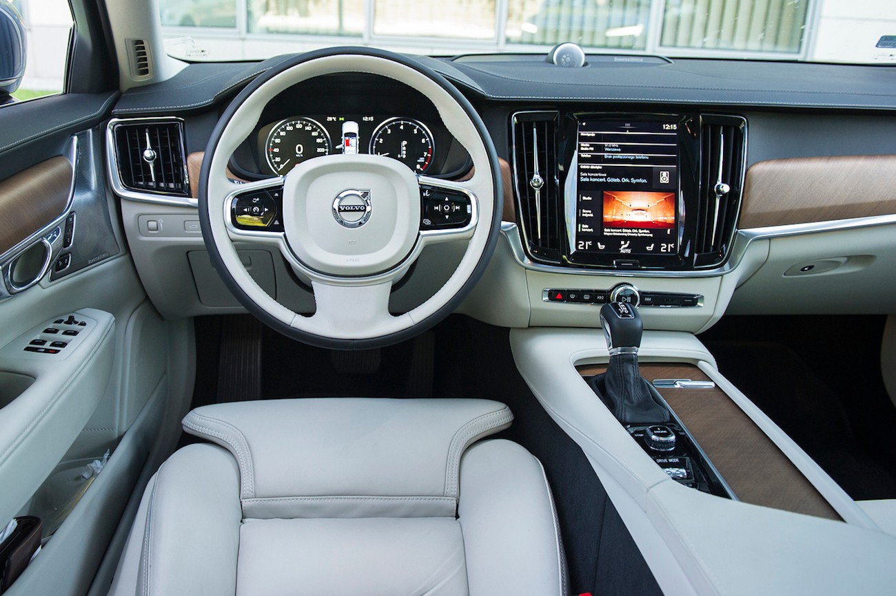 Volvo S90