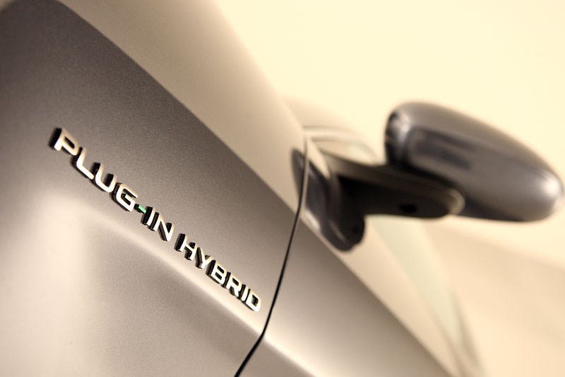 Detroit 2009: Fisker Karma i Sunset – premiera 4-drzwiowego coupe i coupe-kabrioletu