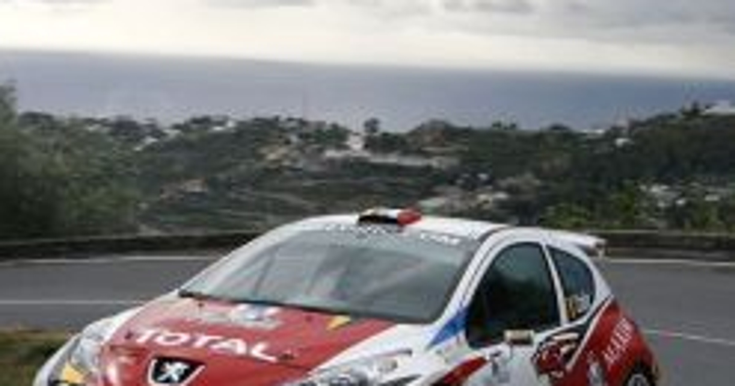 Rajd San Remo 2007: dominacja Peugeotów 207 Super 2000 na I etapie