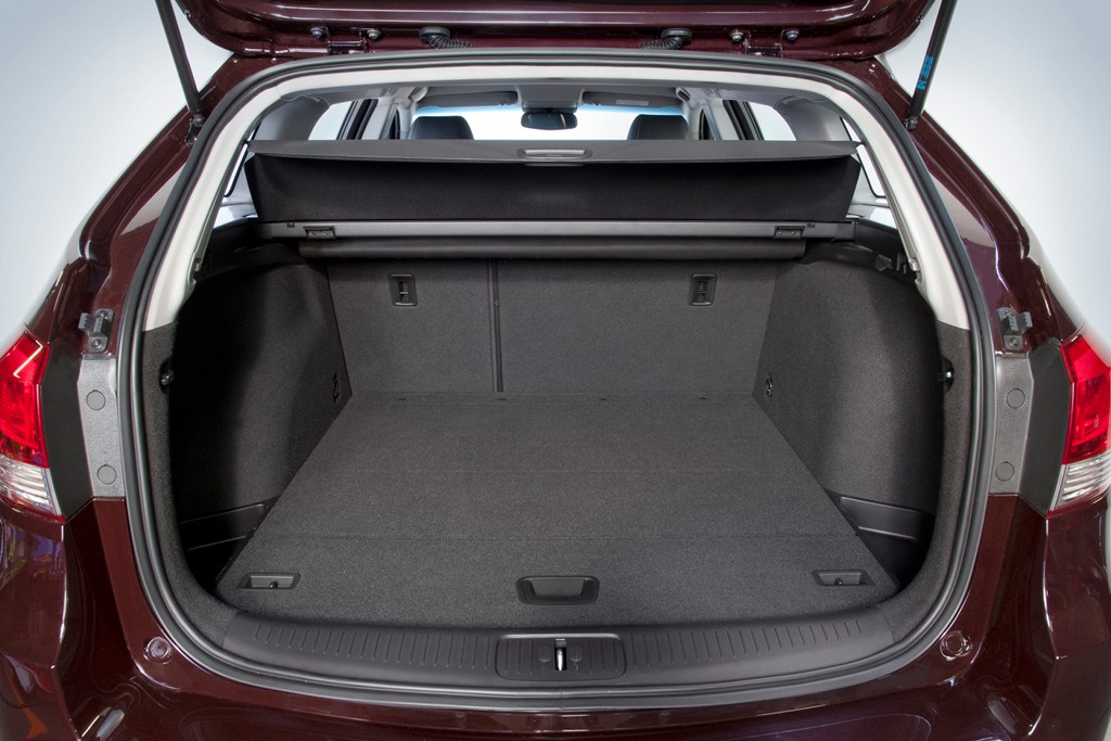 Chevrolet Cruze Kombi z polskimi cenami